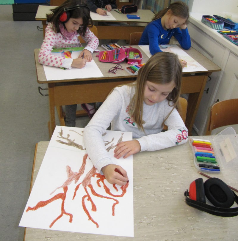 Lebensbäume Theresia Gerhardinger Grundschule am Anger